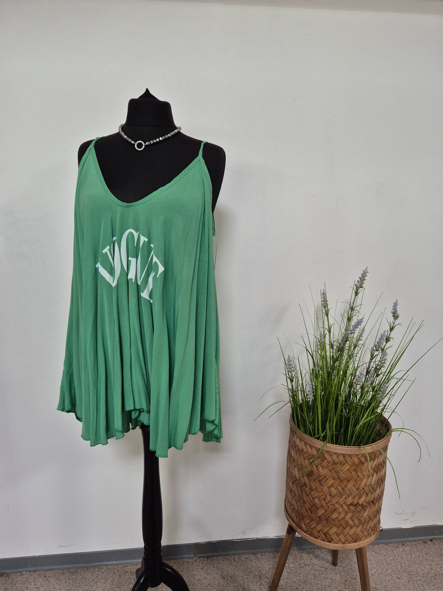 Vogue Tops