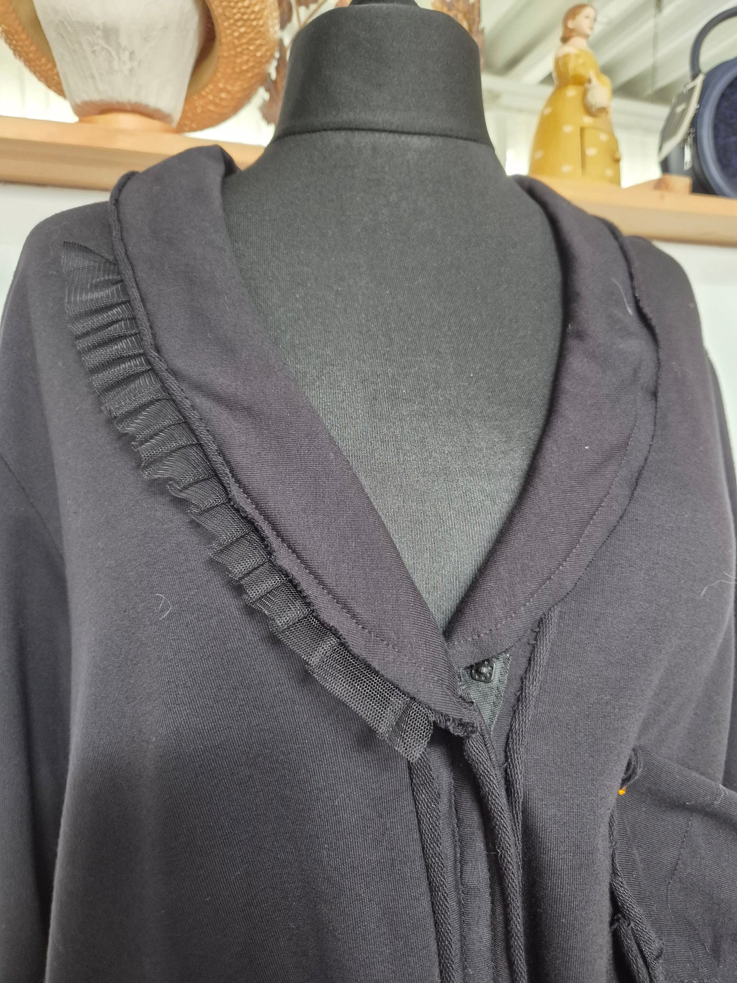 Jacke Rüschen