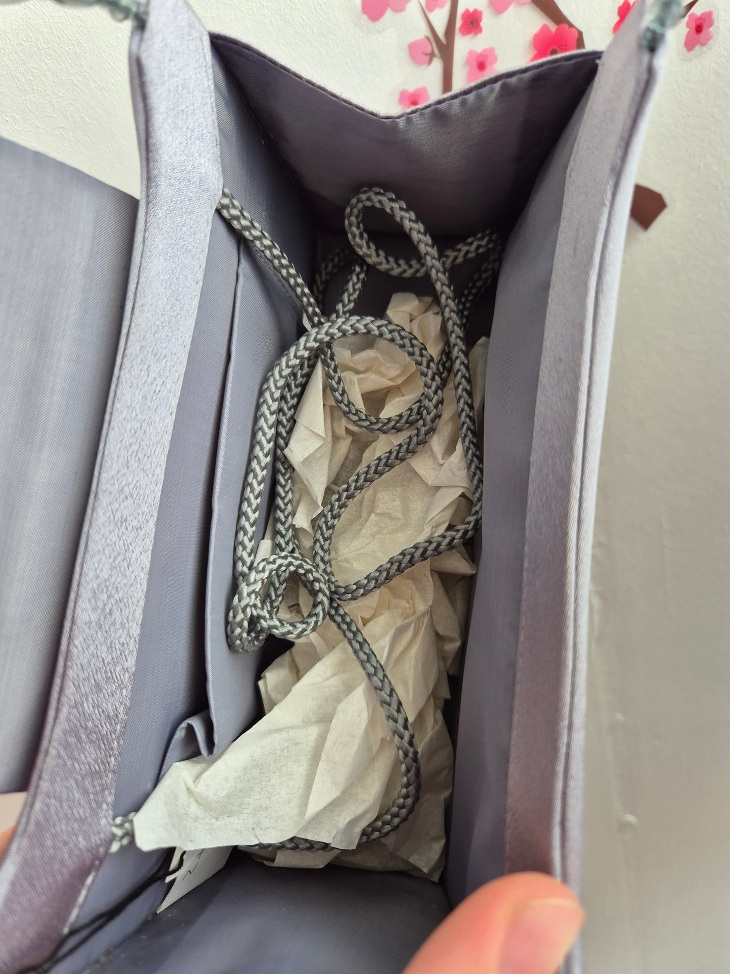 Clutch Grau Blume
