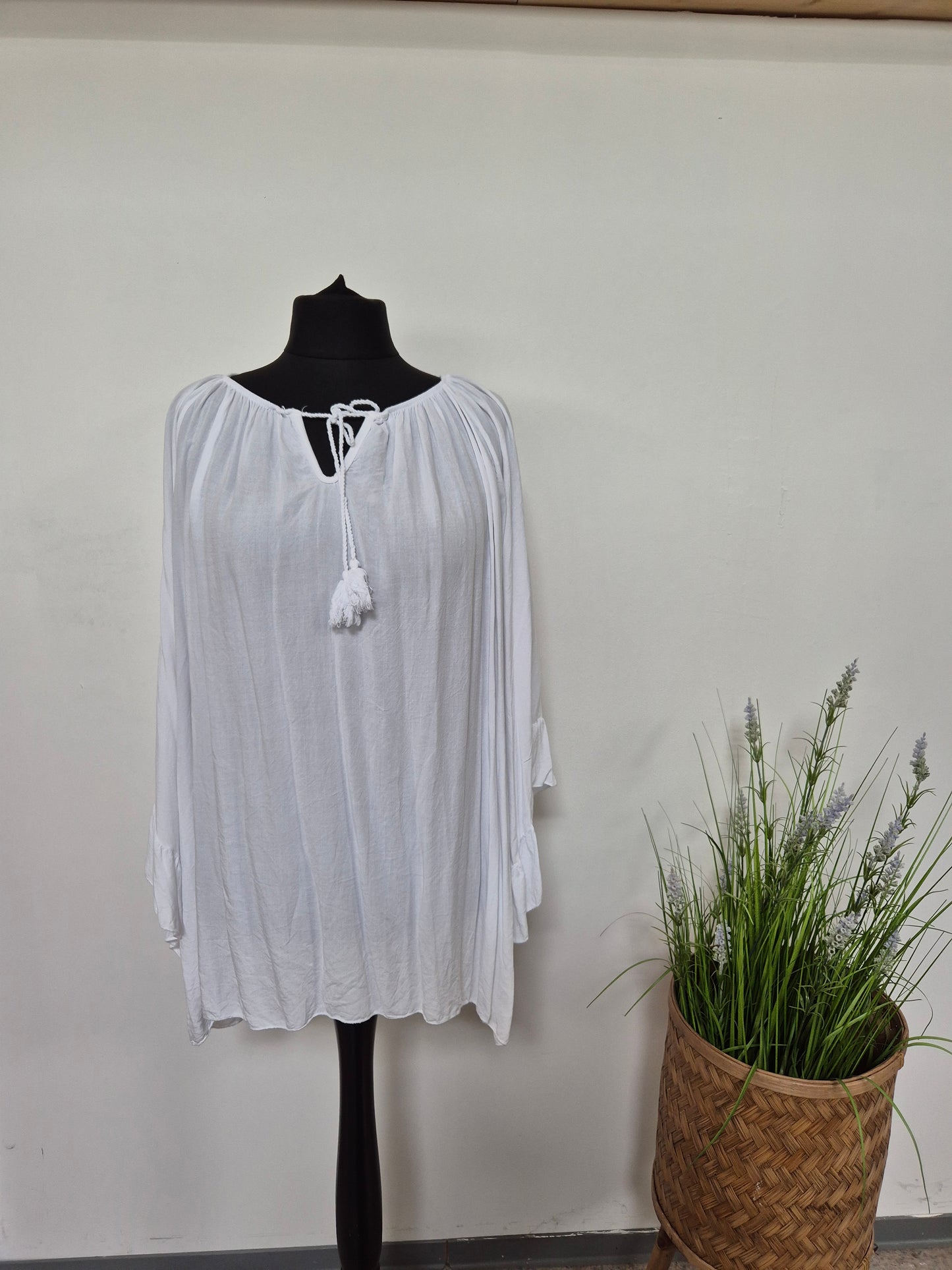 Leichte Sommertuniken Raffarm
