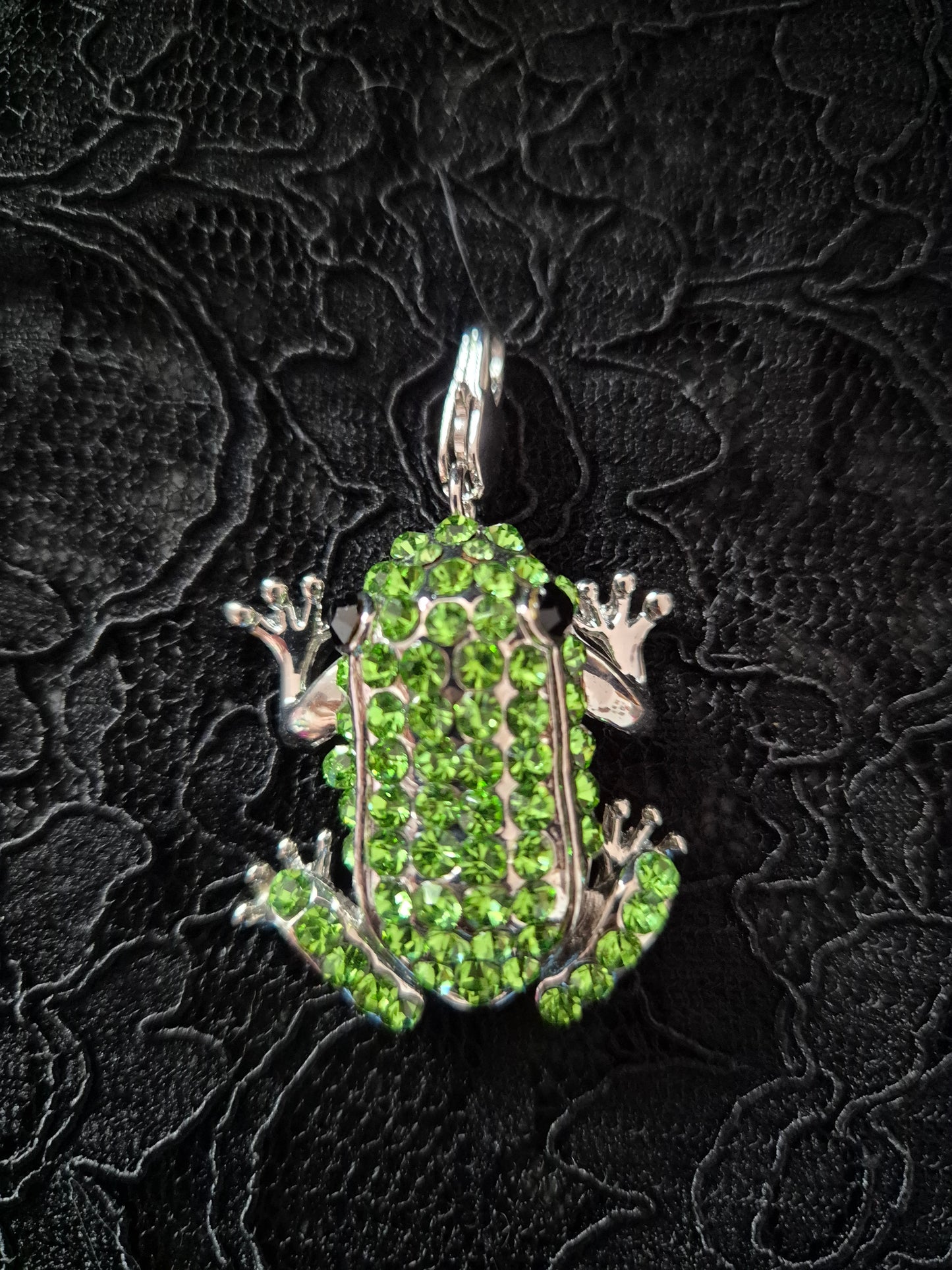 Anhänger Frosch grün