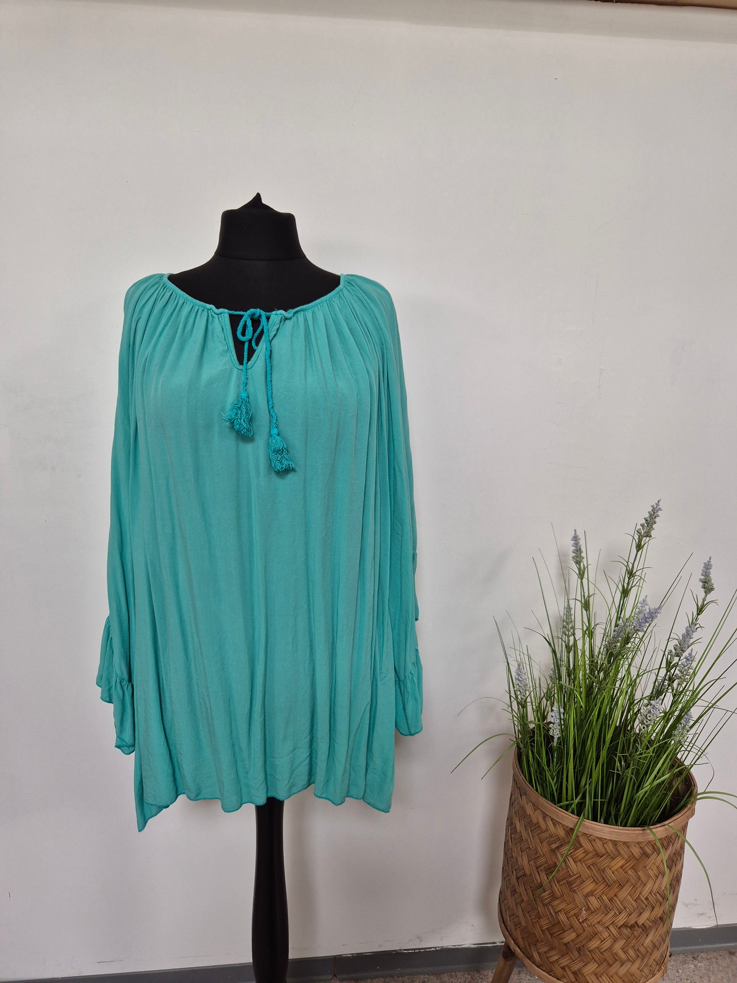 Leichte Sommertuniken Raffarm