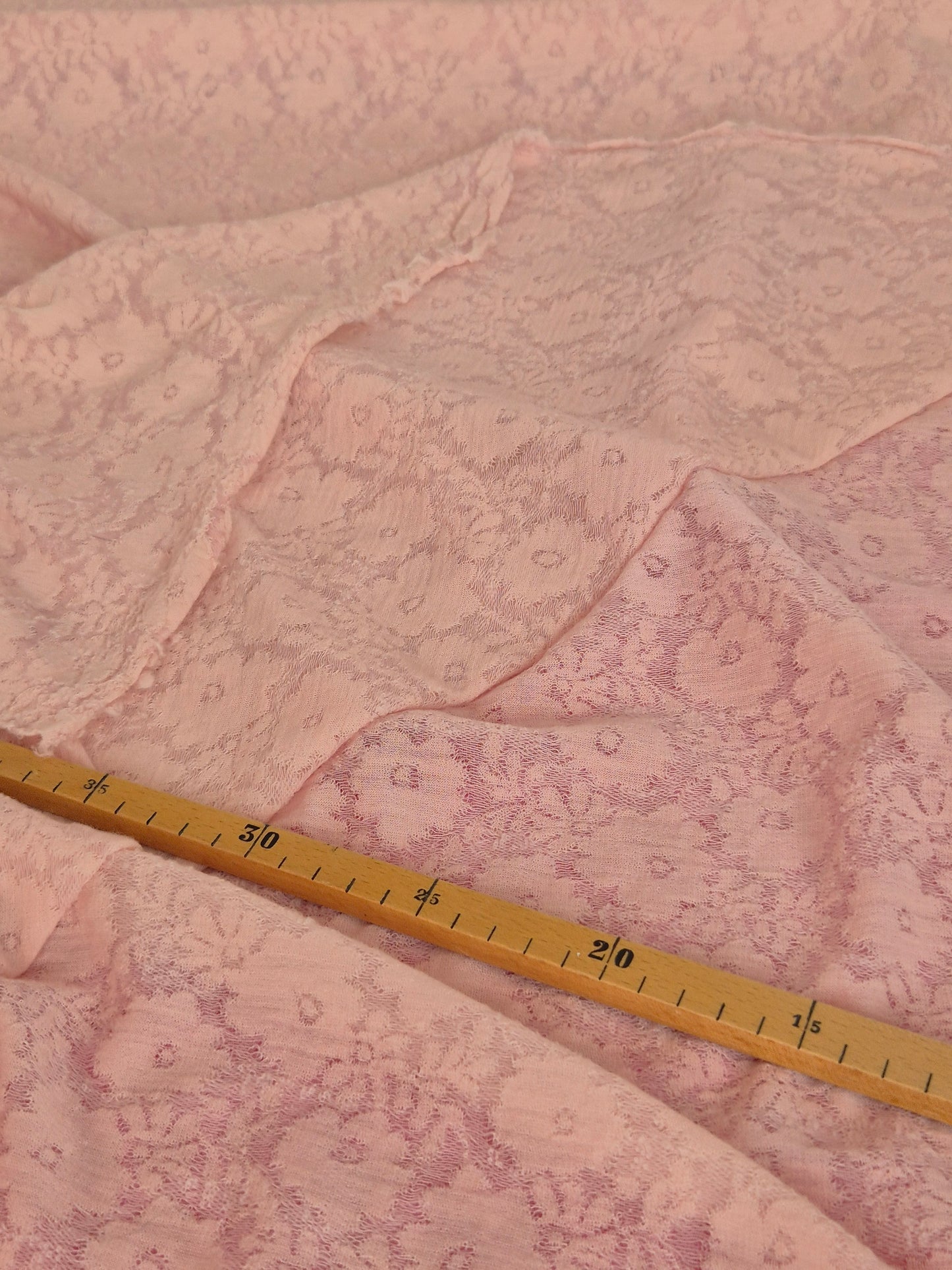 Wäschespitze rosa Blume