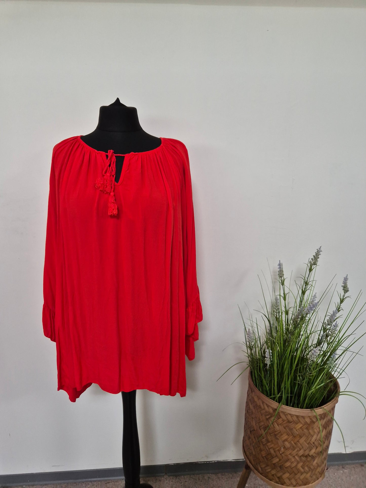 Leichte Sommertuniken Raffarm