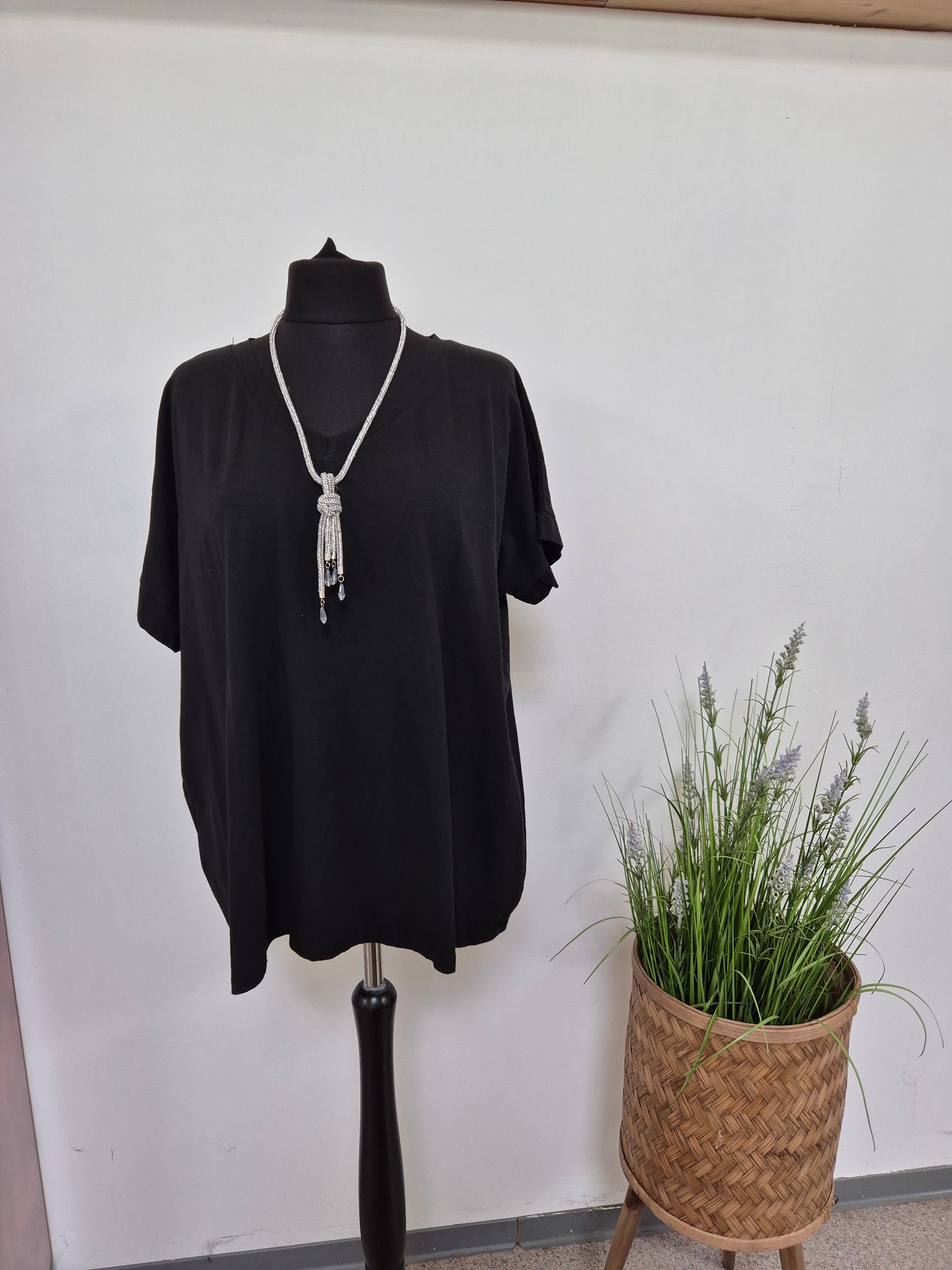 Basic Shirt V Ausschnitt