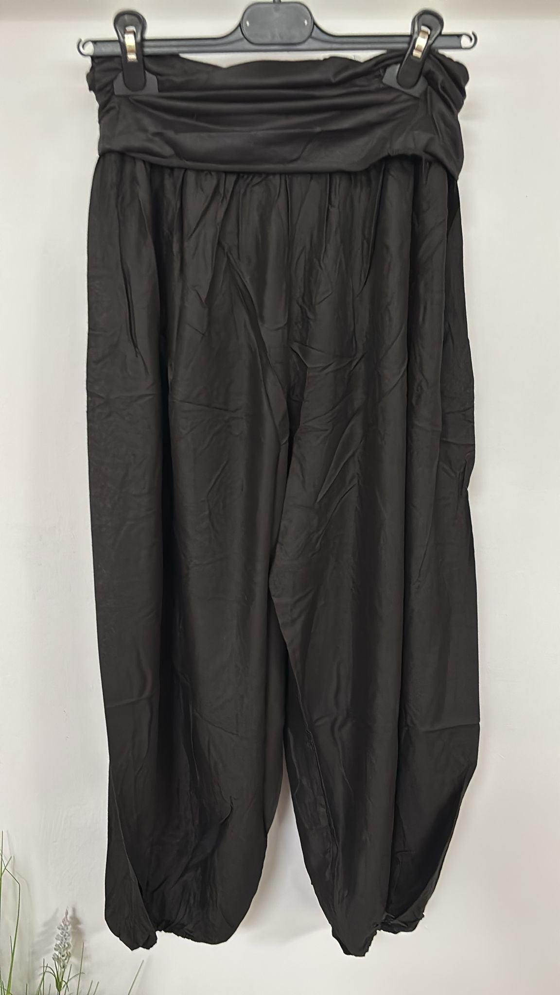 Leichte Viskosehosen