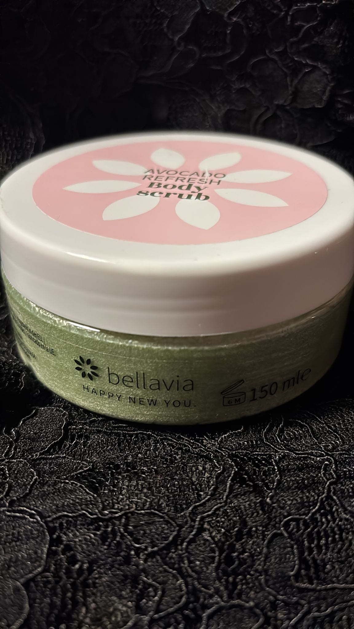 Bellavia Avocado Refresh Body Scrub