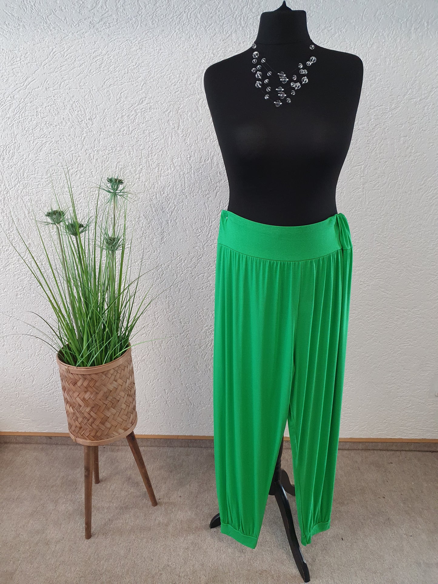 Leichte Viskosehosen