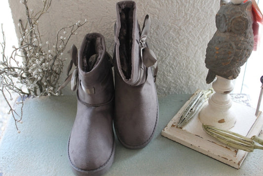 Winterstiefel grau "Schleifchen"