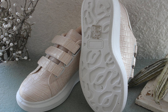 Sneaker Klettverschluss rosa