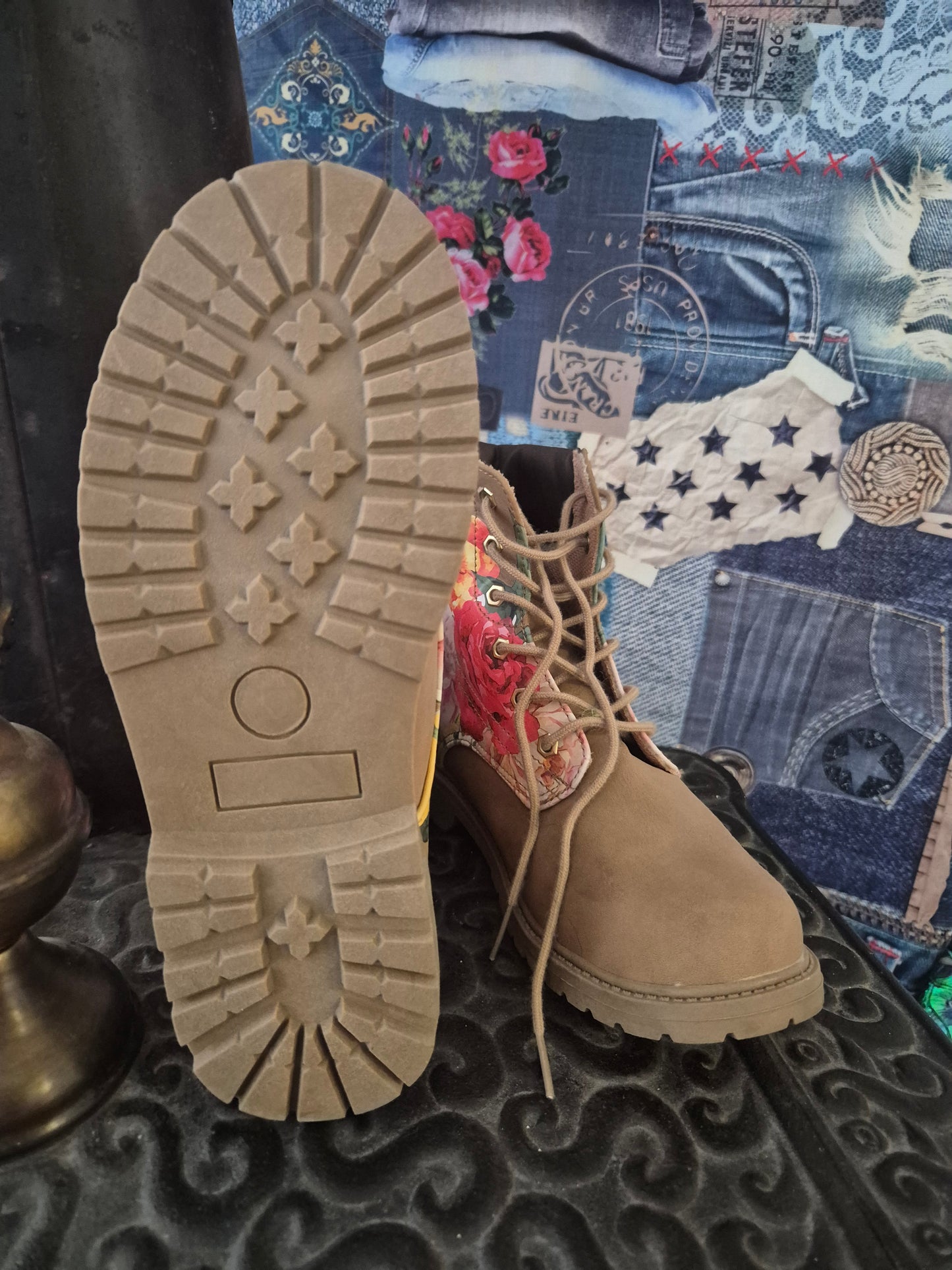 Arizona Boots Blume