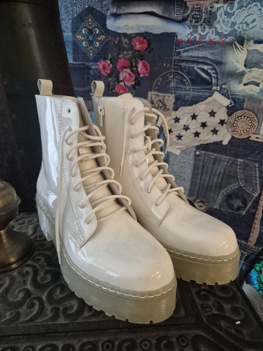 Schimmer Boots weiß