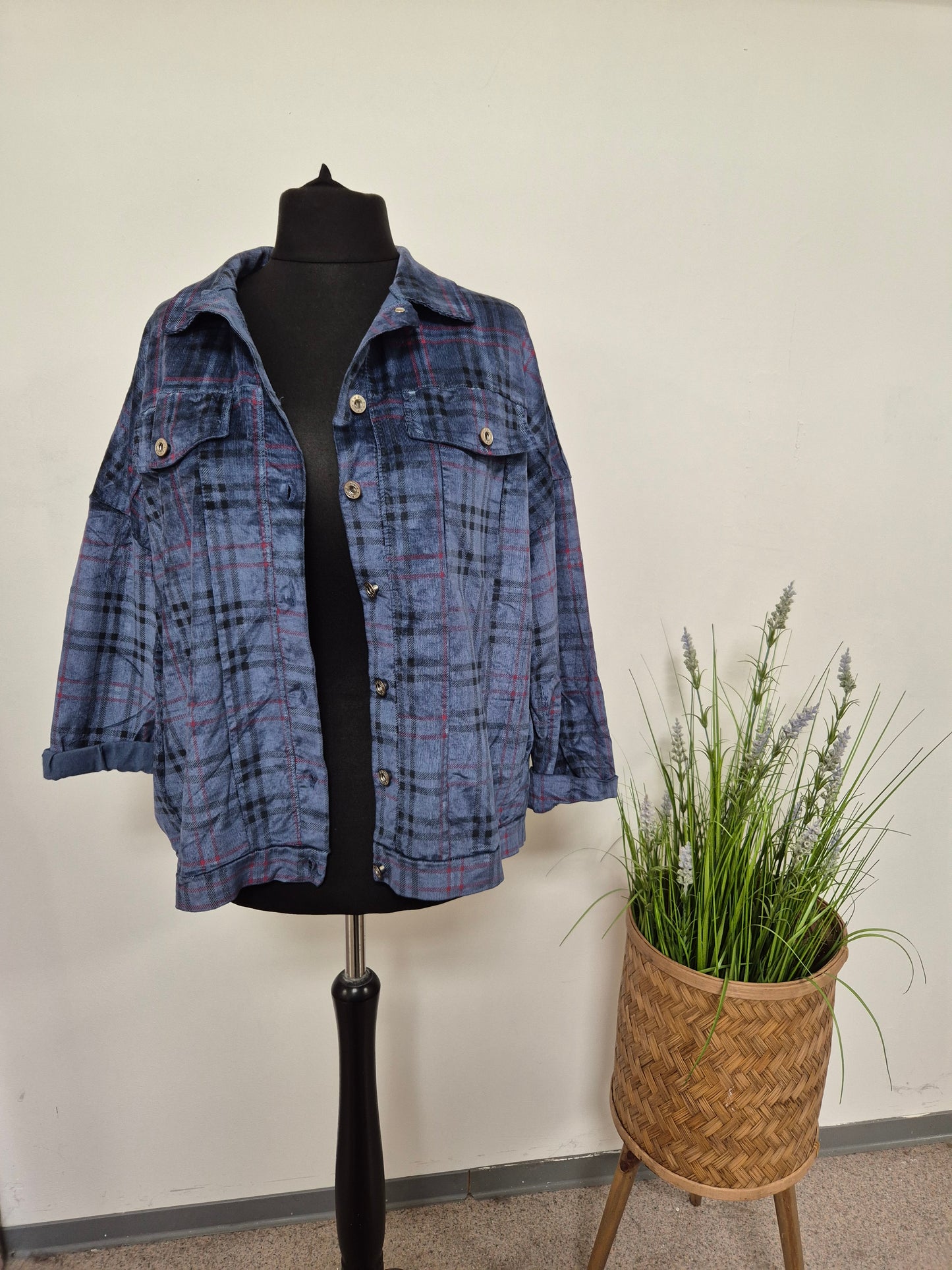 Karierte Jacke