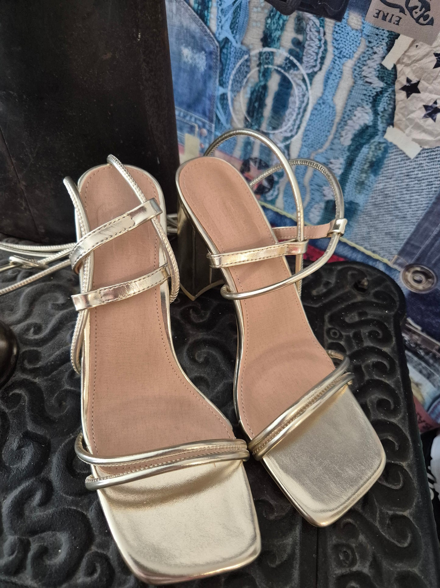 Heels gold Schnürr