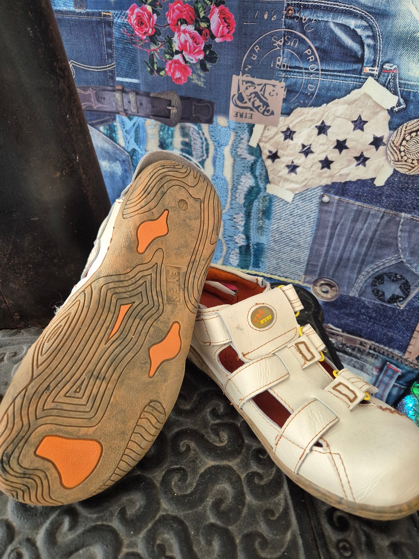 Schuhe weiß Schnallen