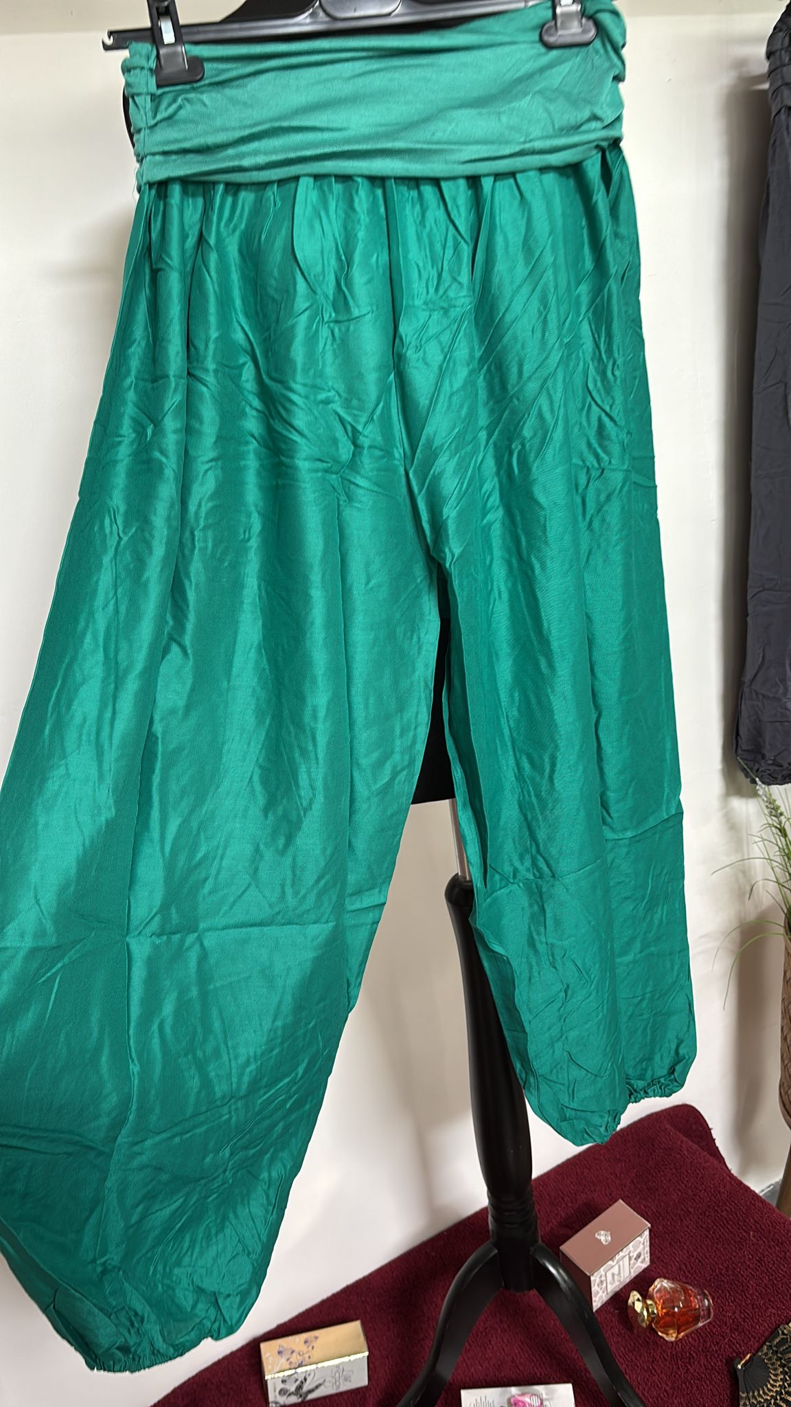 Leichte Viskosehosen