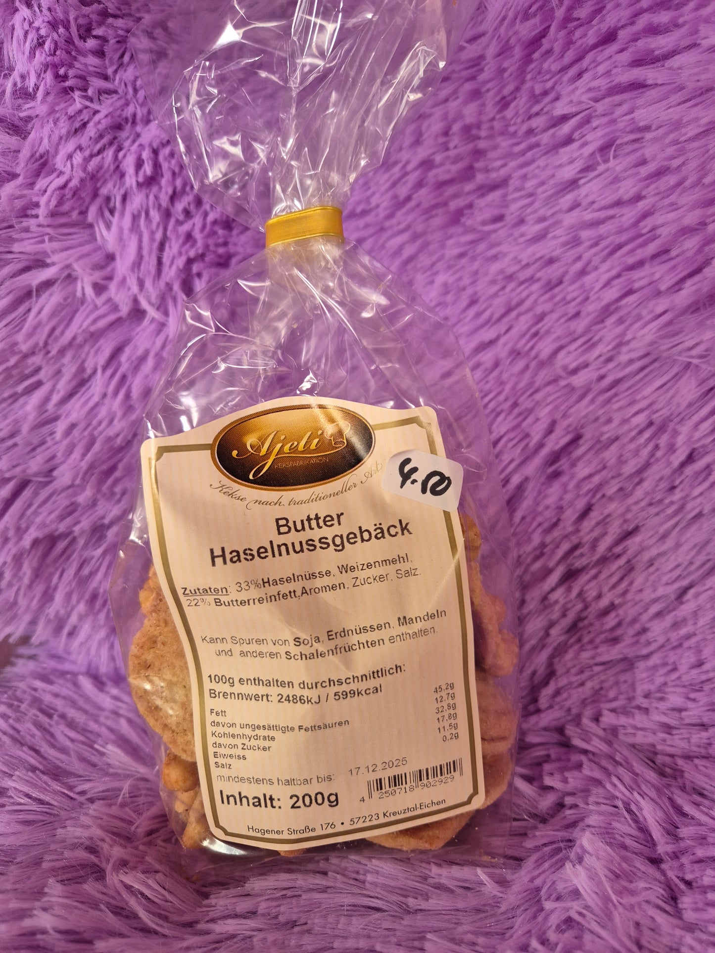 Butter Haselnussgebäck