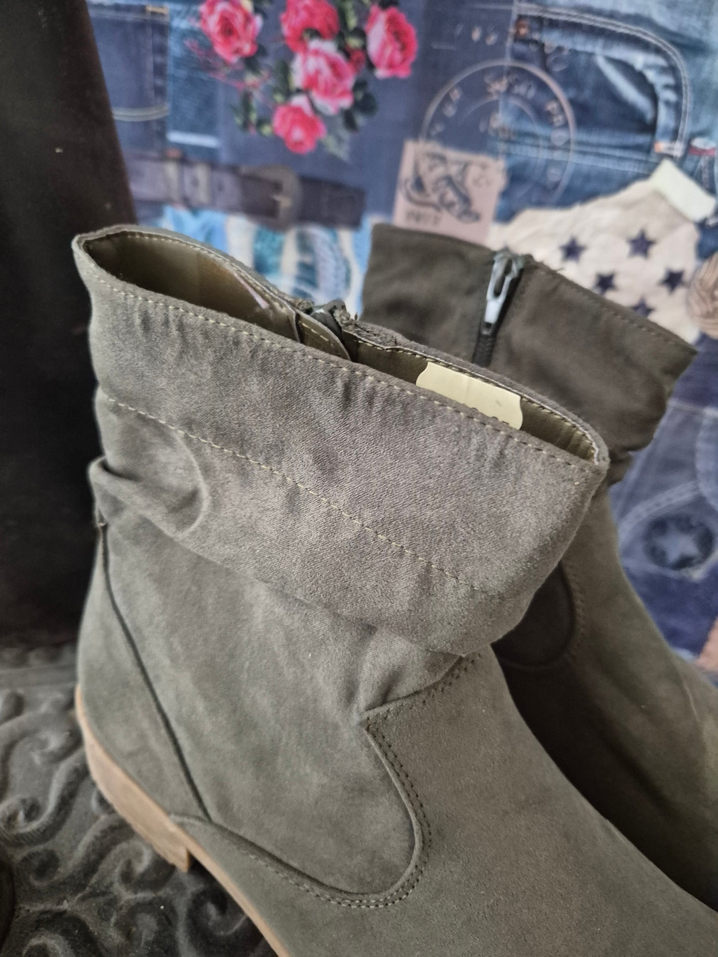 Citywalk Chelsea Boots oliv