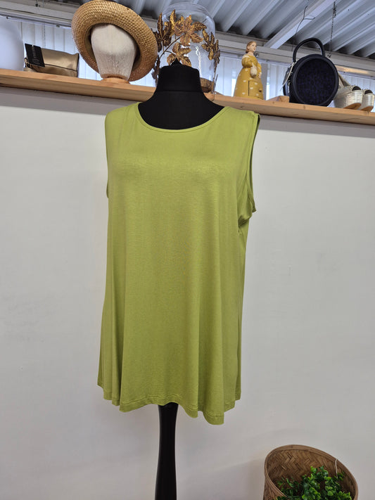 Basictop grün