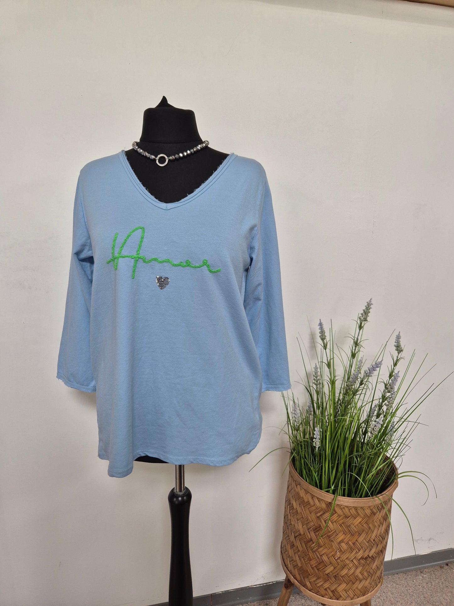 Amor Shirts