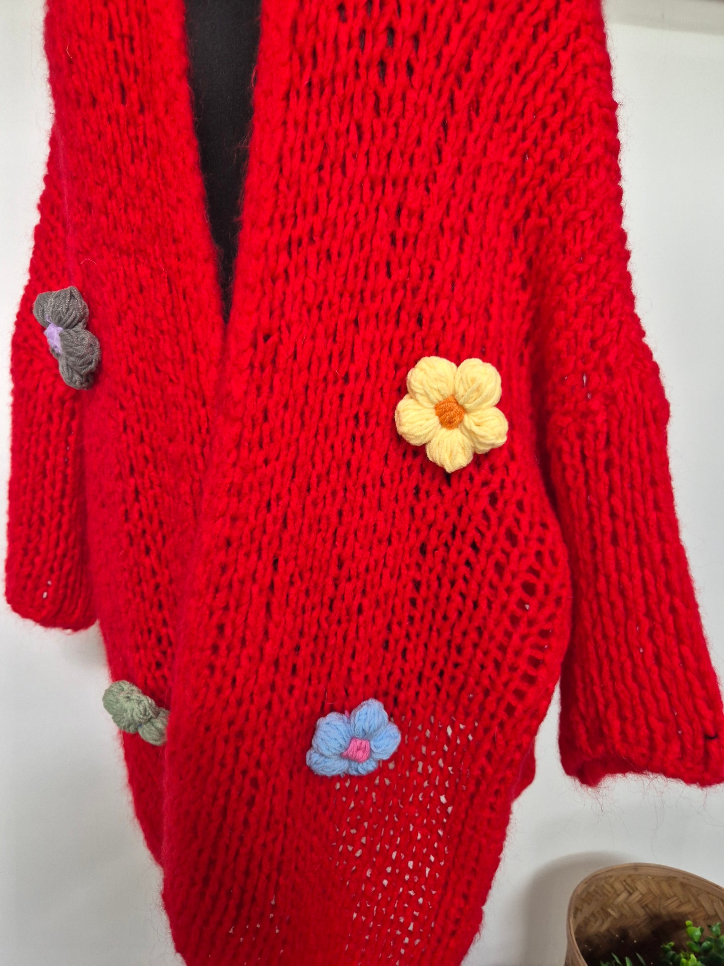 Blüten Strickjacke