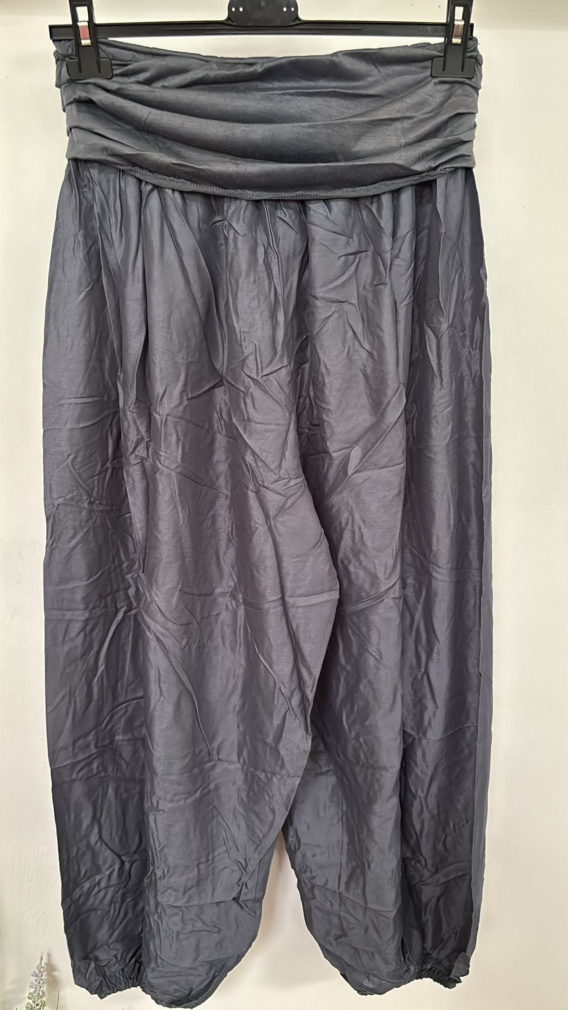 Leichte Viskosehosen