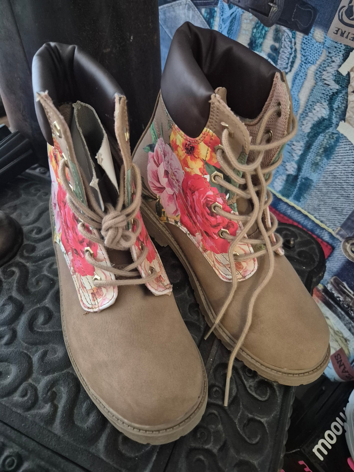 Arizona Boots Blume
