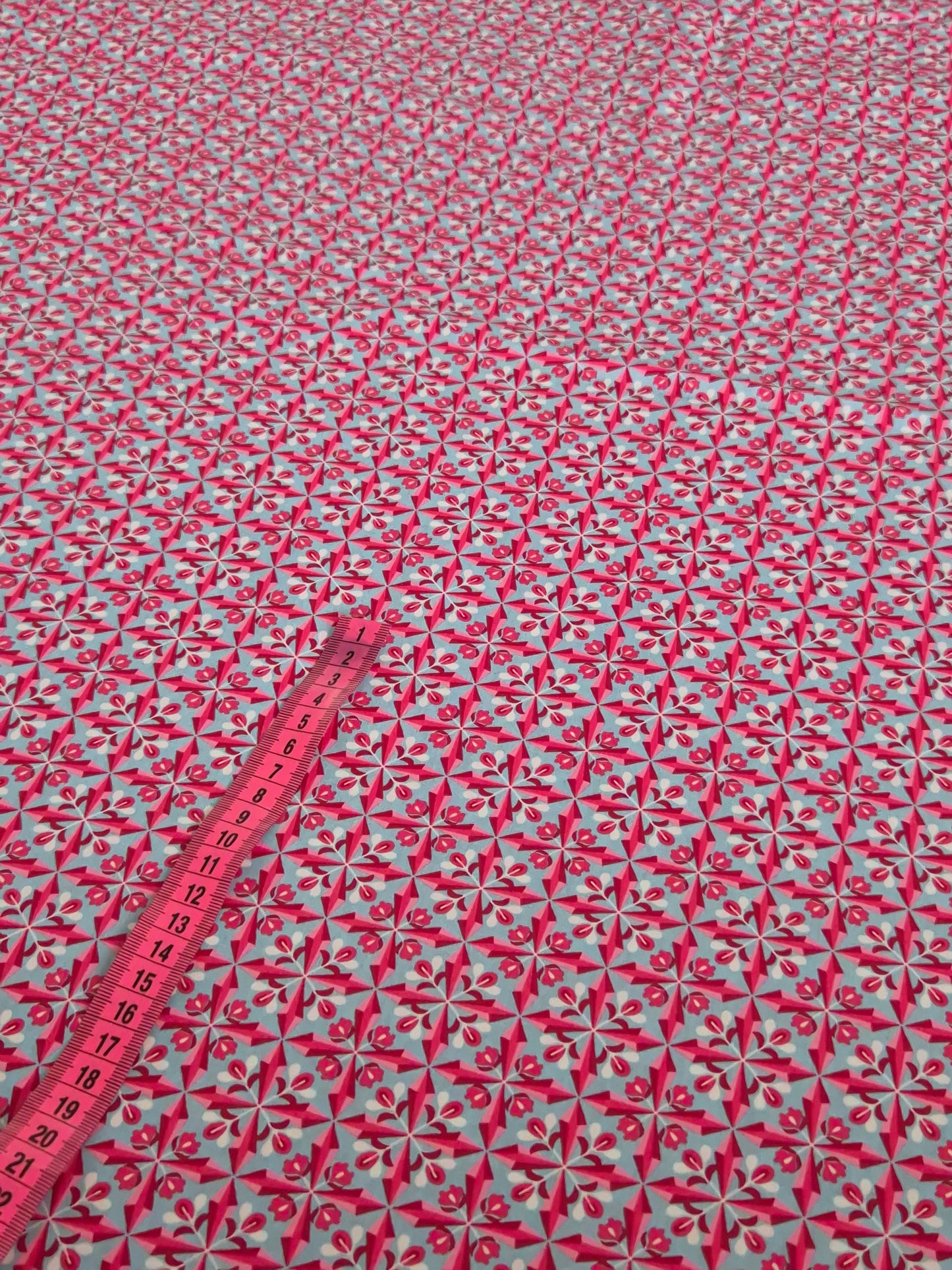 Bloomy Diamonds Hilco