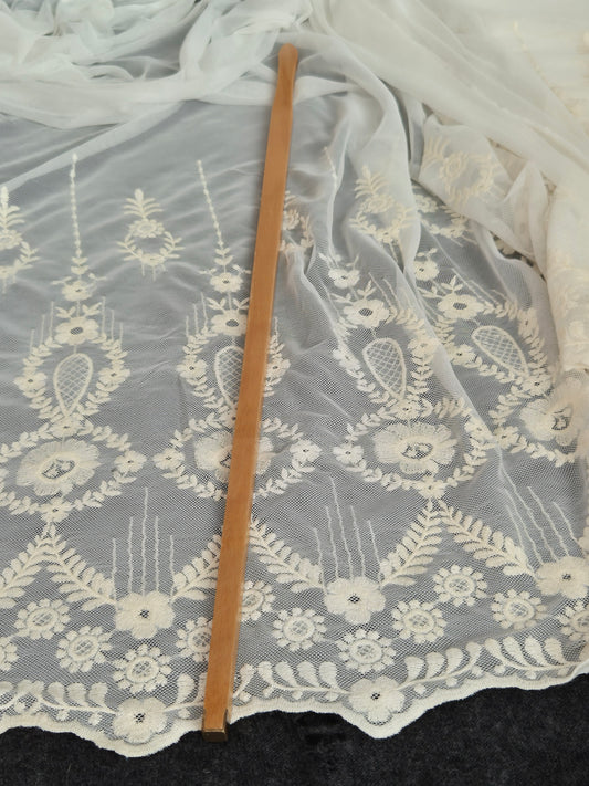 Charlotte Spitze Swafing