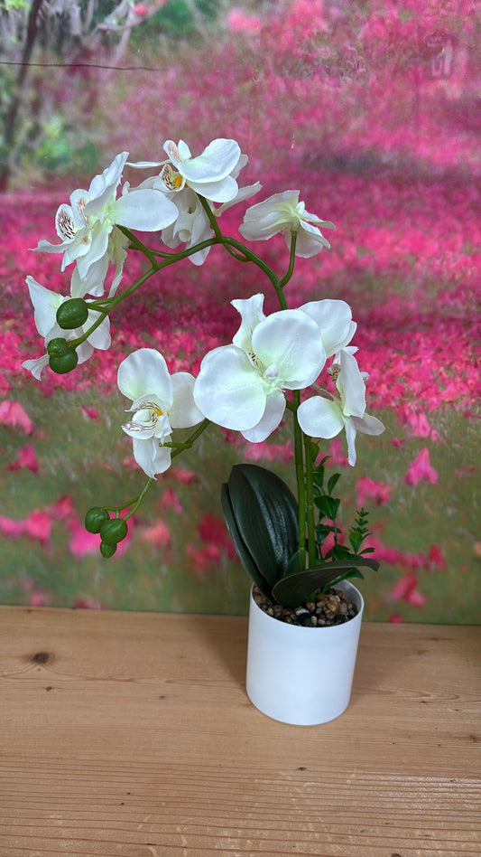 Hochwertige Orchidee aus Textil