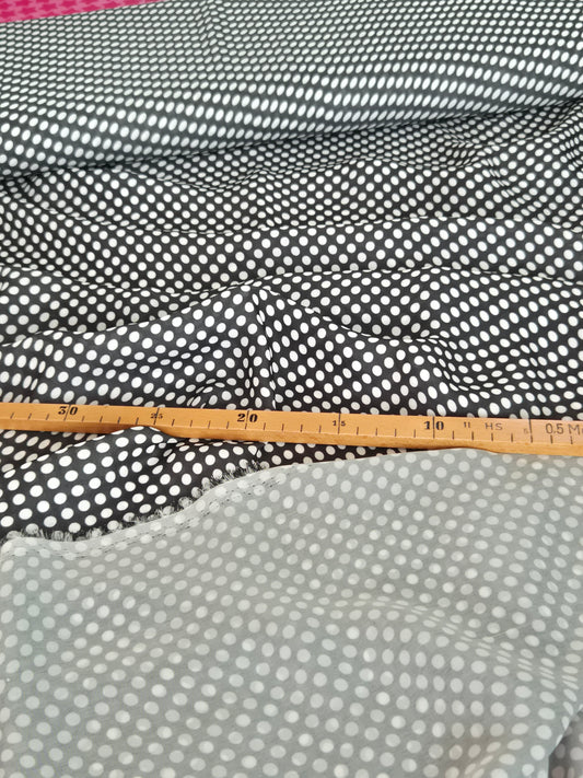 Voile Print Große Dots Quality