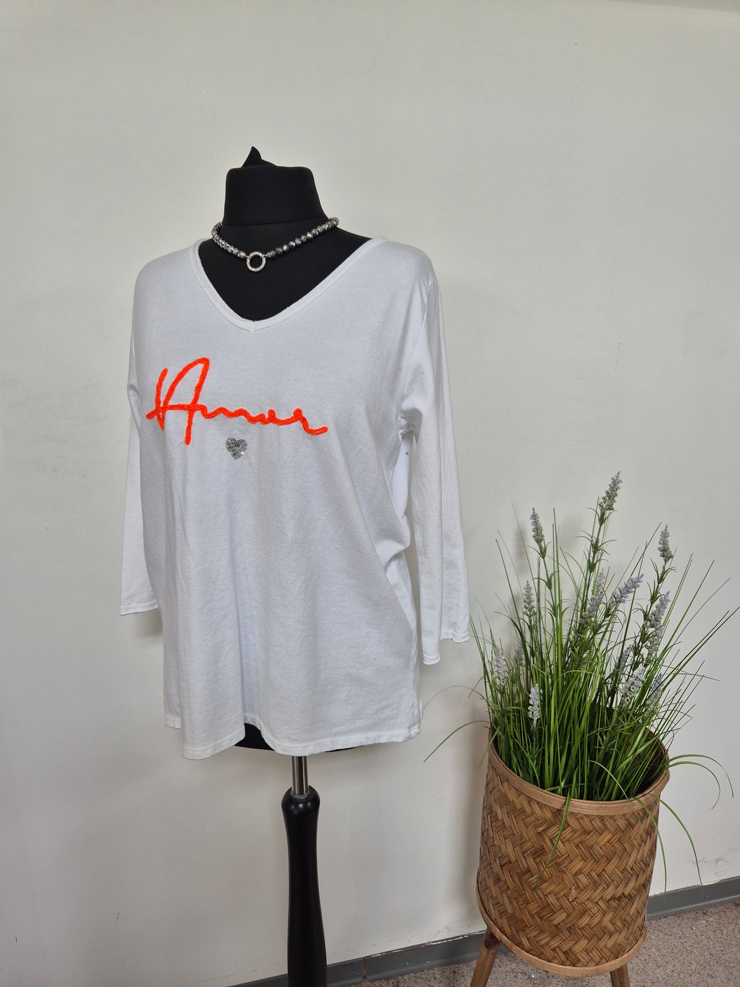 Amor Shirts