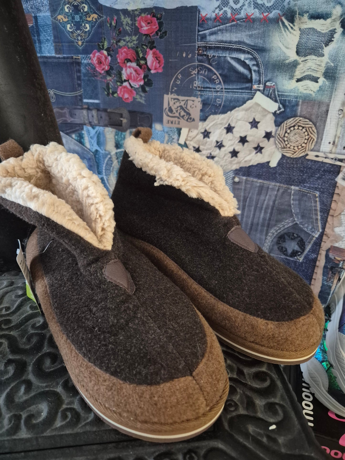 Hausschuhe braun Plüsch