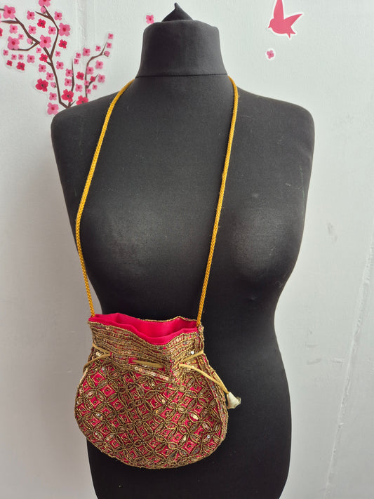 Beuteltasche Gold