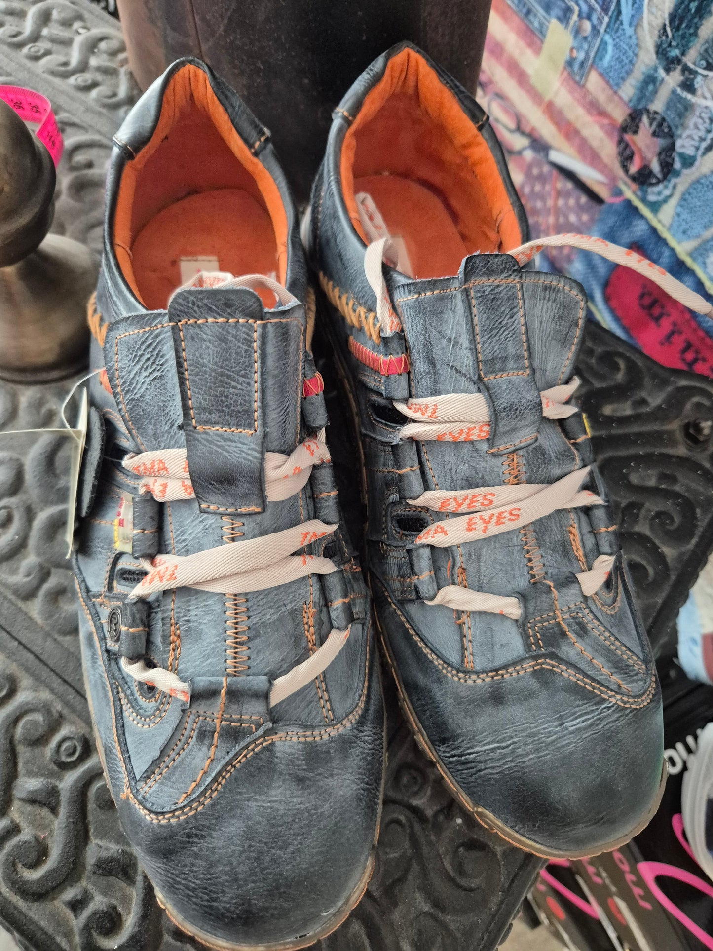 Schuhe Blau Muster