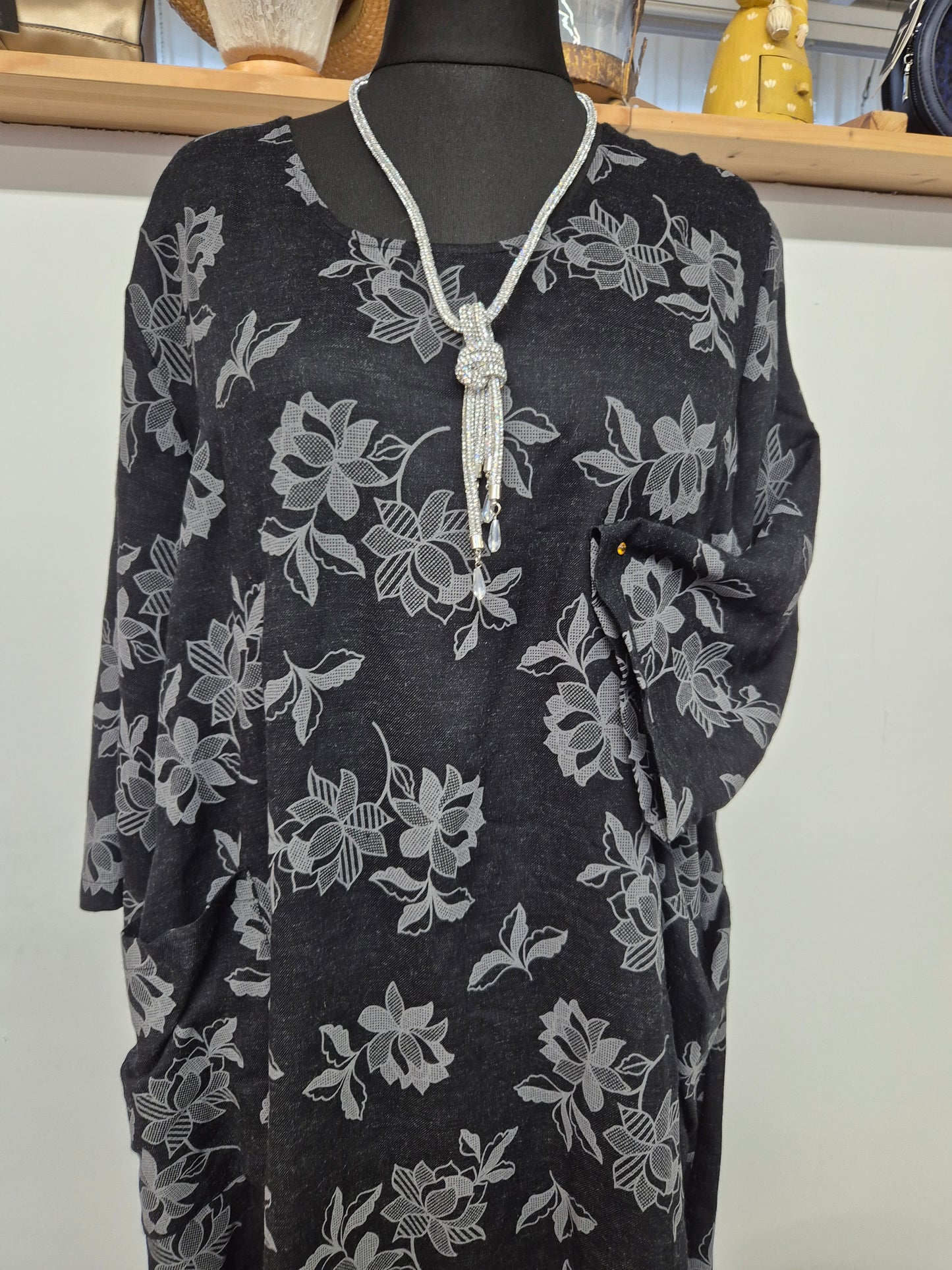 Viskose Blumenkleid